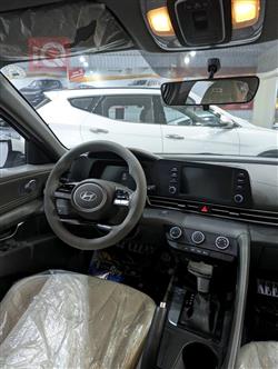 هیوندای ئەلەنترا